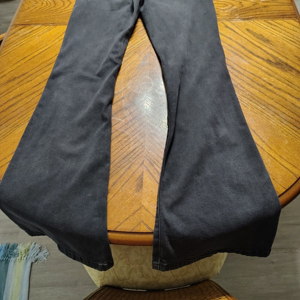 bell bottom jean - Picture 6 of 7